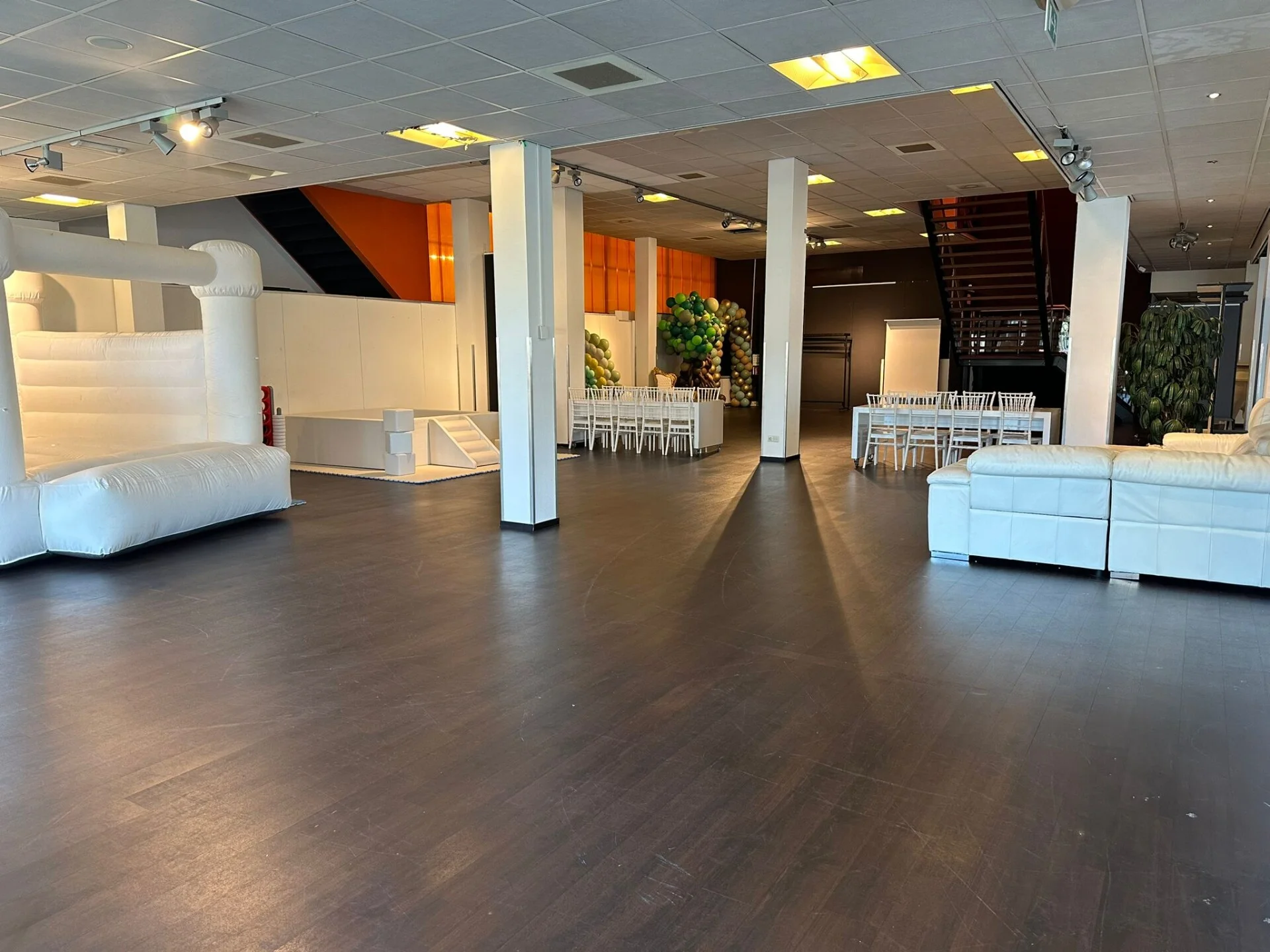 Downtown Zaal